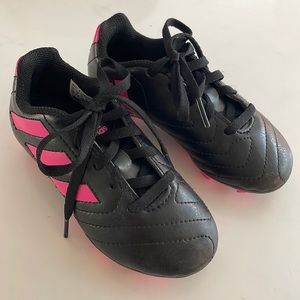 Adidas soccer cleats toddler girls size 10